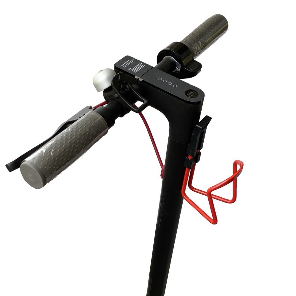 Uchwyt-na-bidontermosbutelke-do-hulajnogi-elektrycznej-Xiaomi-1